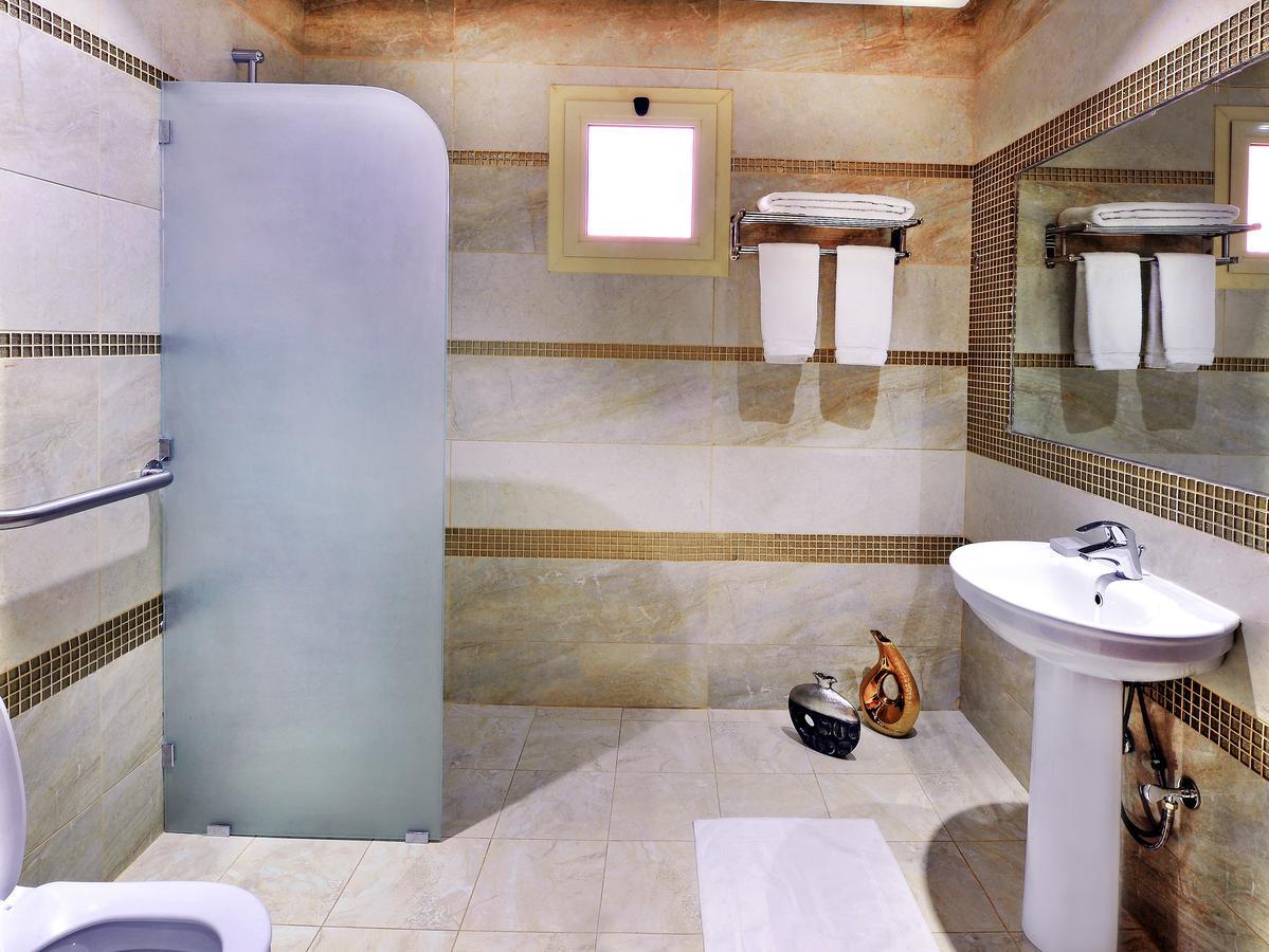 Auris Al Fanar Suites Riyadh Exteriör bild