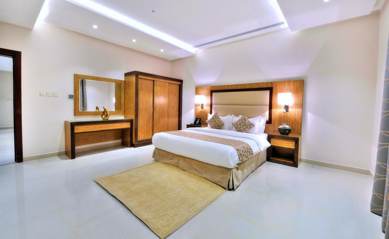 Auris Al Fanar Suites Riyadh Exteriör bild